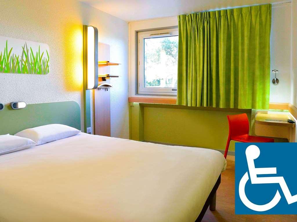 Ibis Budget Boulogne-Sur-Mer Centre Les Ports Rum bild