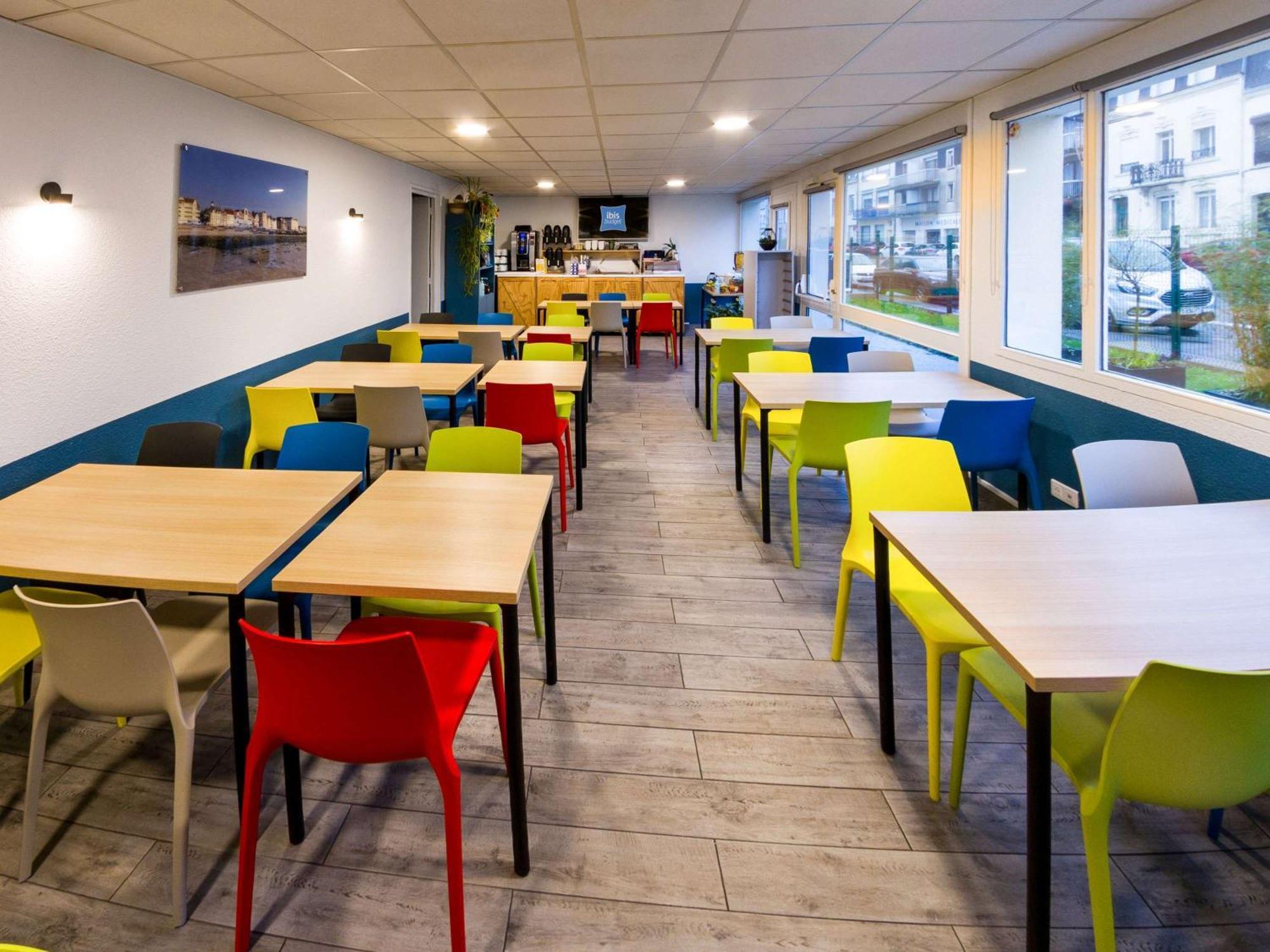 Ibis Budget Boulogne-Sur-Mer Centre Les Ports Exteriör bild